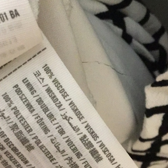 Abercrombie and Fitch > Quarter Sleeve Dress Extra Small - Picture 6 of 7